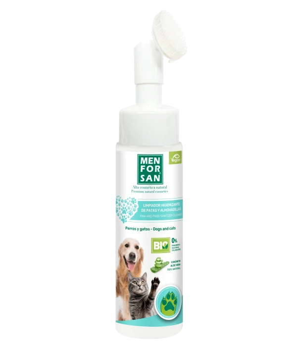 Limpiador higienizante de patas y almohadillas en espuma para perros y gatos 200ml